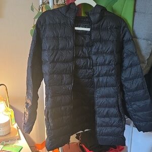Black Eddie Bauer Foldable Light Puffer